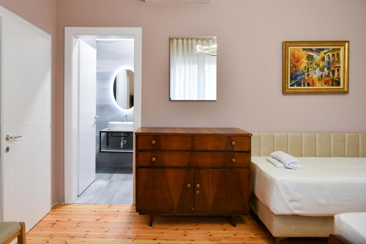 Holiday home Nicolaus Hidden Gem Shkoder